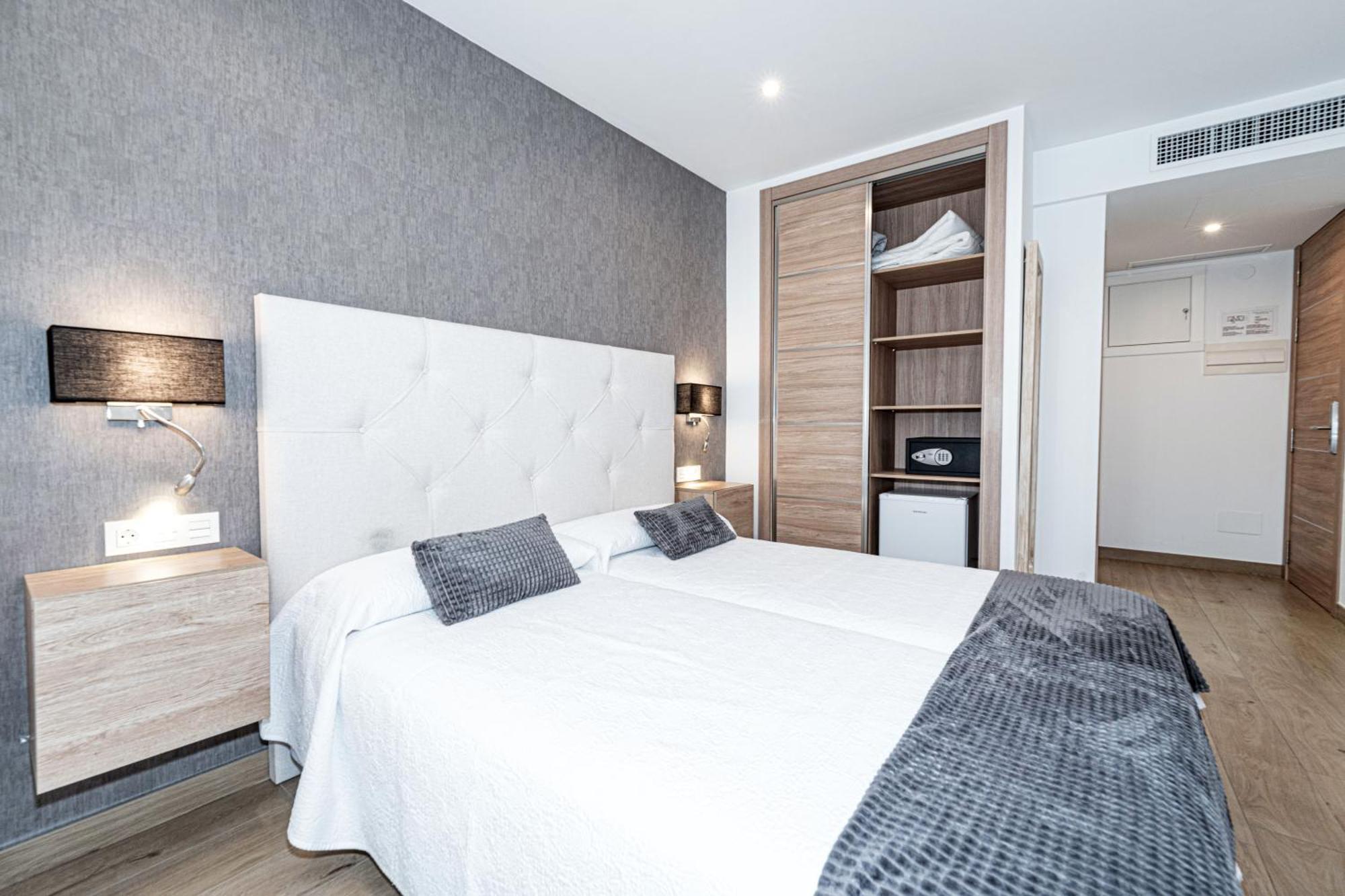 Hostal Boutique Aurora Нерха Экстерьер фото